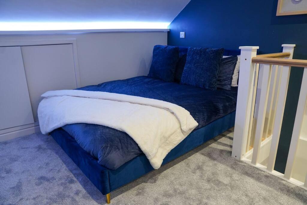 Luxury City Centre Apartment With Juliet Balcony, Fast Wifi And Smarttv With Netflix BUCKINGHAMSHIRE 외부 사진